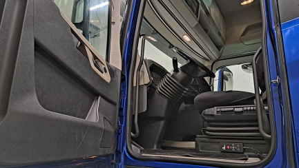 Zdjęcie przedmiotu: Ford F-MAX 12.7 TDCi E6d 18.0t