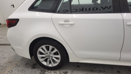 Zdjęcie przedmiotu: Toyota Corolla TS Kombi 1.8 Hybrid Comfort