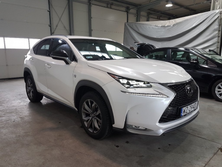 Zdjęcie przedmiotu: Lexus NX200T