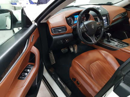 Zdjęcie przedmiotu: Maserati Levante