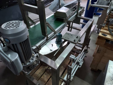 Zdjęcie przedmiotu: DOYPACK FILLING MACHINE VERTICAL BAG PACKING MACHINE SHANGHAI MOTECH M&E CO., LTD