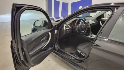 Zdjęcie przedmiotu: BMW 318i GPF Advantage aut