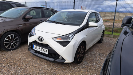 Zdjęcie przedmiotu: Toyota Aygo 1.0 E6 x-play Aut.