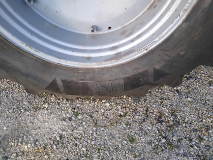 Zdjęcie przedmiotu: Deutz Fahr Agrotron X720 / TL1