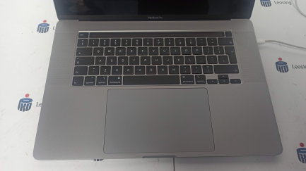 Zdjęcie przedmiotu: Notebook / Laptop Apple MacBook Pro 16" with Touch Bar, 2.6GHz Intel Core i7 6-Core, 32GB, 512GB SSD - Space Grey, MVVJ2ZE/A/R1