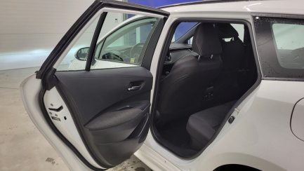 Zdjęcie przedmiotu: Toyota Corolla TS Kombi 1.8 Hybrid Comfort