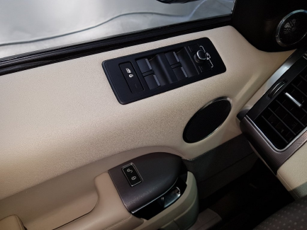 Zdjęcie przedmiotu: Range Rover Sport 2.0 SD4 HSE