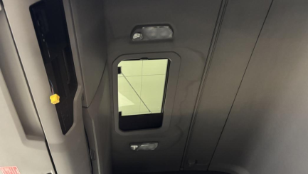 Zdjęcie przedmiotu: SCANIA R450 E6 20.1t LA 4x2 EB Highline