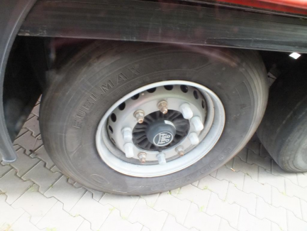 Zdjęcie przedmiotu: KAESSBOHRER MAXIMA XS Curtain trailer