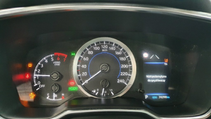 Zdjęcie przedmiotu: Toyota Corolla 1.8 Hybrid Comfort + LPG