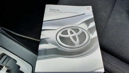 Zdjęcie przedmiotu: TOYOTA, RAV4 16-18, Hybrid Premium 4x2