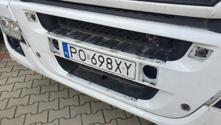 Zdjęcie przedmiotu: Iveco AS440T/P 4x2 Hi-Way