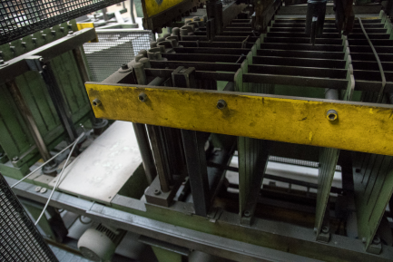 Zdjęcie przedmiotu: Technological line for the production of SICODAN condensers CONDENSER line