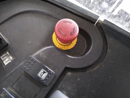 Zdjęcie przedmiotu: W&oacute;zek widłowy wysokiego składowania OM XR 14 ac