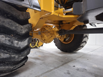 Zdjęcie przedmiotu: Ładowarka kołowa przegubowa PETROMAX PM 916