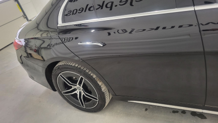 Zdjęcie przedmiotu: Mercedes-benz E 300 e AMG LINE PREMIUM 4Matic