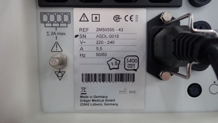 Zdjęcie przedmiotu: Closed incubator for premature babies and sick newborns DRAGER Caleo