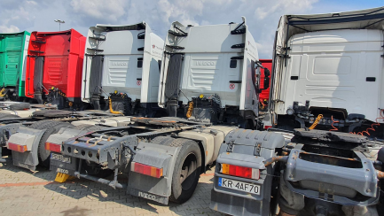 Zdjęcie przedmiotu: Iveco AS440T/P 4x2 Hi-Way