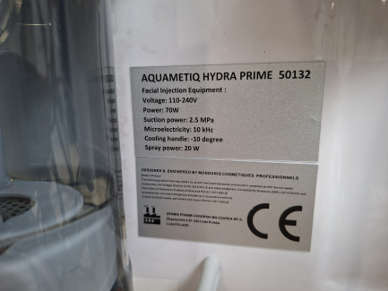 Zdjęcie przedmiotu: Косметичний пристрій AQUAMETIQ HYDRA PRIME, що використовується для воднево-кислотного очищення та ревіталізації шкіри.