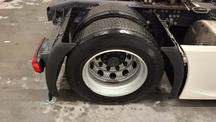 Zdjęcie przedmiotu: SCANIA R460 A 4x2 NA Highline Super E6 18.0t