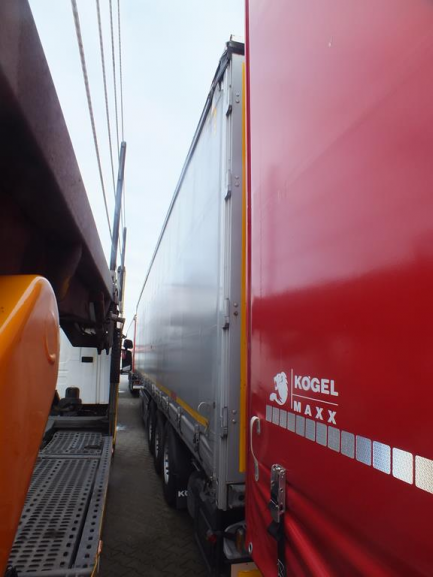 Zdjęcie przedmiotu: AUCTION OF THE DAY KOEGEL SN 24 Curtain trailer