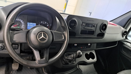 Zdjęcie przedmiotu: MERCEDES-BENZ/IGLOPOL SPRINTER E6 3.5t