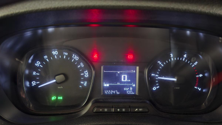 Zdjęcie przedmiotu: Citroen Jumpy 2.0 BlueHDi XL Club E6.2 3.1t