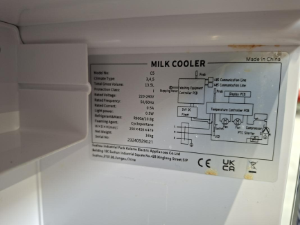 Zdjęcie przedmiotu: Кавоварка під тиском FRESCO X580C + холодильник MILK COOLER C5