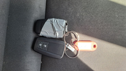 Zdjęcie przedmiotu: Toyota Corolla 1.8 Hybrid Active e-CVT Oświadczenie o utracie DR