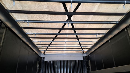 Zdjęcie przedmiotu: KASSBOHRER MEGA Skrzyniowa