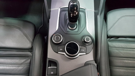 Zdjęcie przedmiotu: ALFA ROMEO GIULIA 2.0 Turbo Veloce Q4 aut