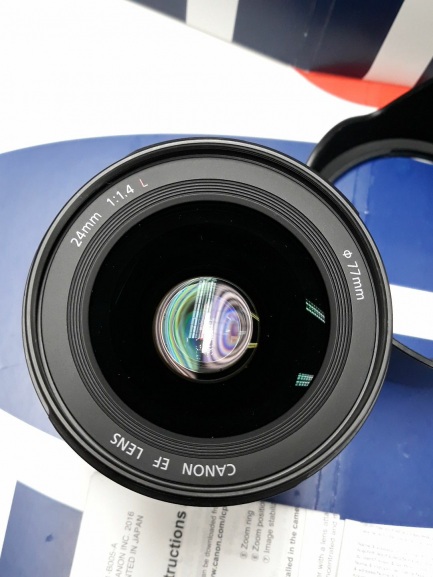 Zdjęcie przedmiotu: CANON 24 F1.4 EF L II USM lens