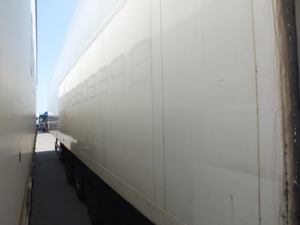 Zdjęcie przedmiotu: SCHMITZ CARGOBULL SK0 24 / L-13.4FP80 / 60 isothermal semi-trailer
