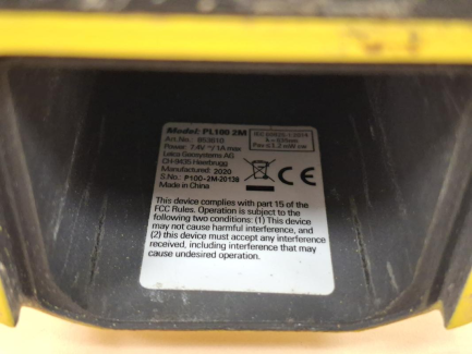 Zdjęcie przedmiotu: Laser rurowy LEICA PIPER 100 wykorzystywany do układania rur, budowy sieci sanitarnych, kontroli spadk&oacute;w. 