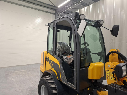 Zdjęcie przedmiotu: Ładowarka kołowa SCHAFFER 2430