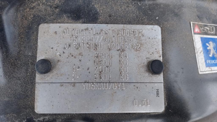 Zdjęcie przedmiotu: Peugeot Boxer 435 2.0 BlueHDi MR`14 E6 3.5t 435 L4