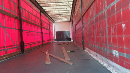 Zdjęcie przedmiotu: Wielton NS-3 curtain semi-trailer