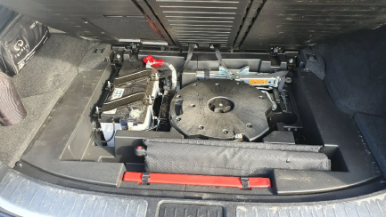 Zdjęcie przedmiotu: Infiniti Q70 SUV