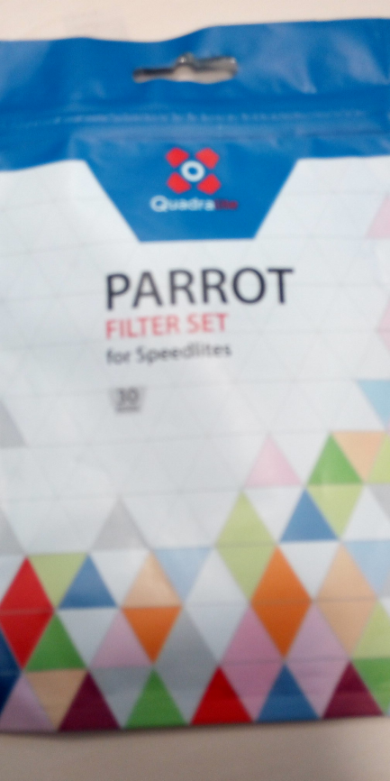 Zdjęcie przedmiotu: Photographic equipment set (CARL ZEISS Batis 25 mm f / 2 / Sony E lens, MARUMI Fit filter + Slim Protect 62mm, QUADRALITE Stroboss 36 Sony lamp, LOWEPRO ProTactic BP 450 AW II backpack, SANDISC 64GB memory cards)
