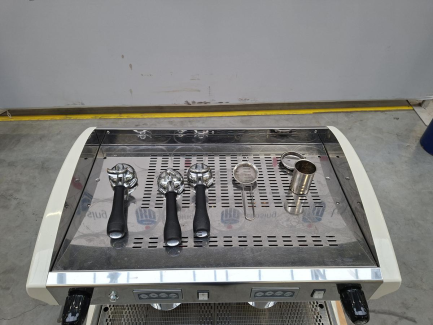 Zdjęcie przedmiotu: Кавомашина на 2 групи ASTORIA FORMA II GR