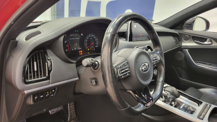 Zdjęcie przedmiotu: Kia Stinger 2.0 T-GDI GT Line