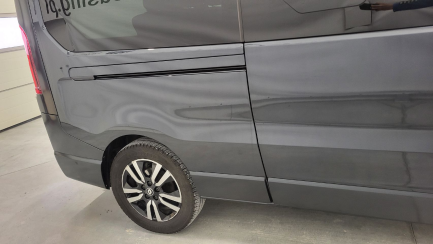 Zdjęcie przedmiotu: Renault Trafic Grand SpaceClass 2.0 dCi
