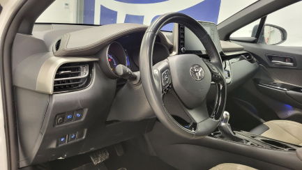 Zdjęcie przedmiotu: Toyota C-HR 2.0 Executive CVT