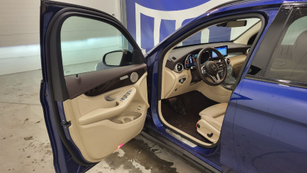 Zdjęcie przedmiotu: Mercedes-Benz GLC 200 d 4-Matic