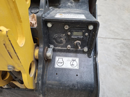 Zdjęcie przedmiotu: Реверсивна віброплита BOMAG BPR 45/45