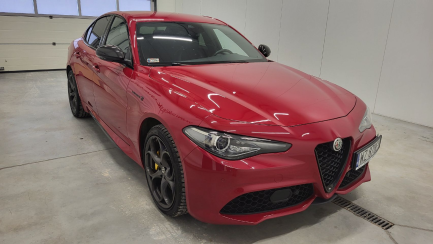 Zdjęcie przedmiotu: ALFA ROMEO GIULIA 2.0 Turbo Veloce TI Q4 aut Pojazd po długotrwałym postoju!