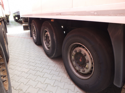 Zdjęcie przedmiotu: KRONE SDR 27 refrigerator semi-trailer