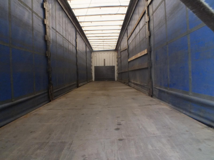 Zdjęcie przedmiotu: KRONE SD Curtain trailer