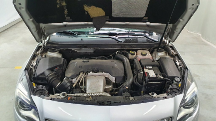 Zdjęcie przedmiotu: Opel Insignia 2.0 T Cosmo aut EU6 A Hatchback 13-17