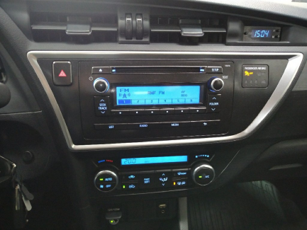 Zdjęcie przedmiotu: Toyota Auris  1.33 VVT-i Life